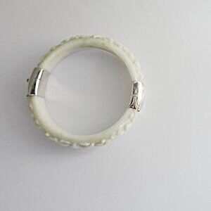 14k White Gold Carved Jade Hinged Bangle Chinese Export